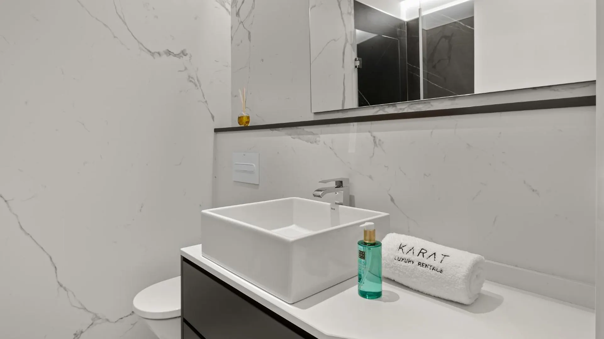 7 Luxury Suites By Karat Santa Cruz de Tenerife 0*,  Spain