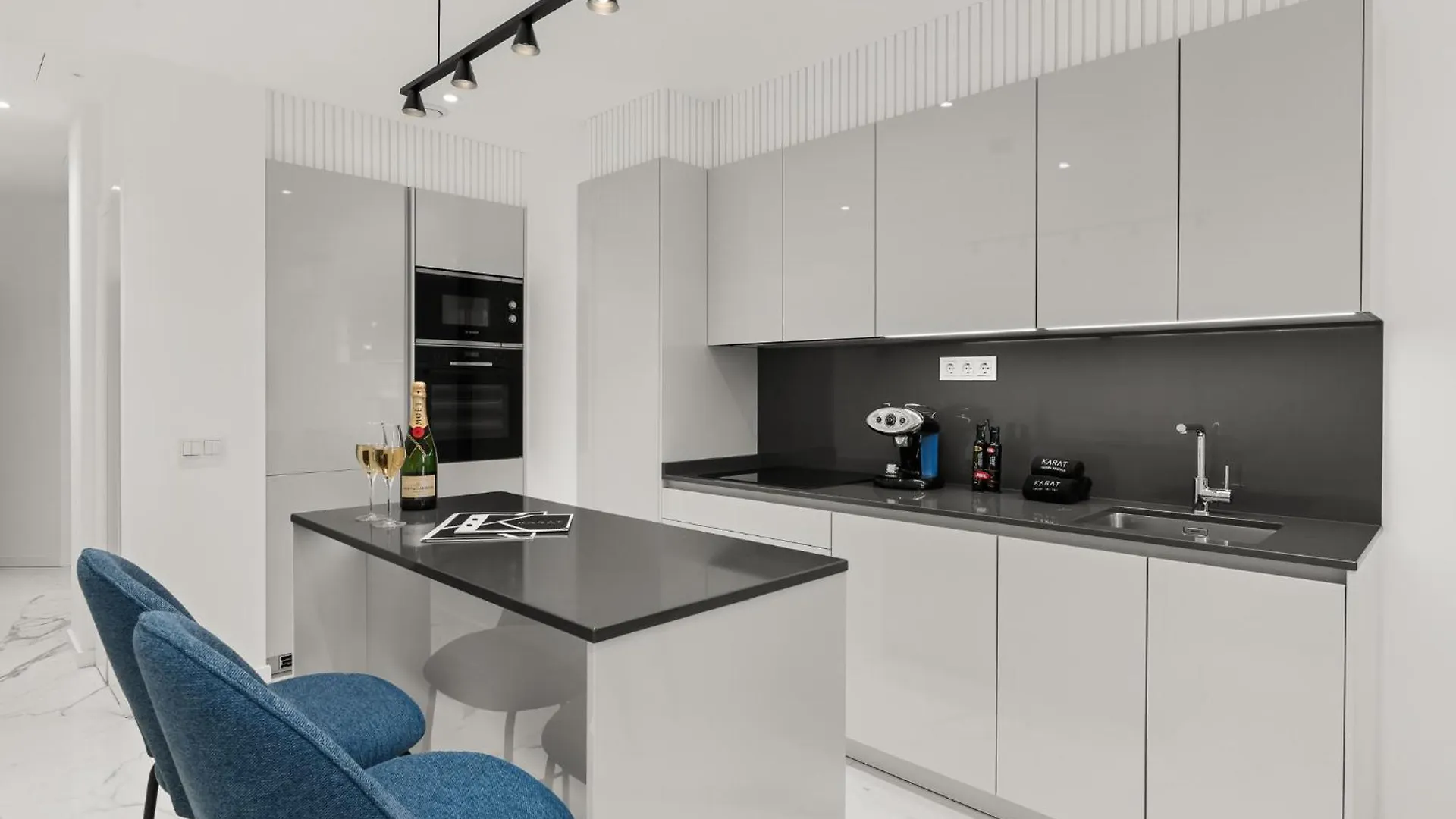 7 Luxury Suites By Karat Santa Cruz de Tenerife Apartment