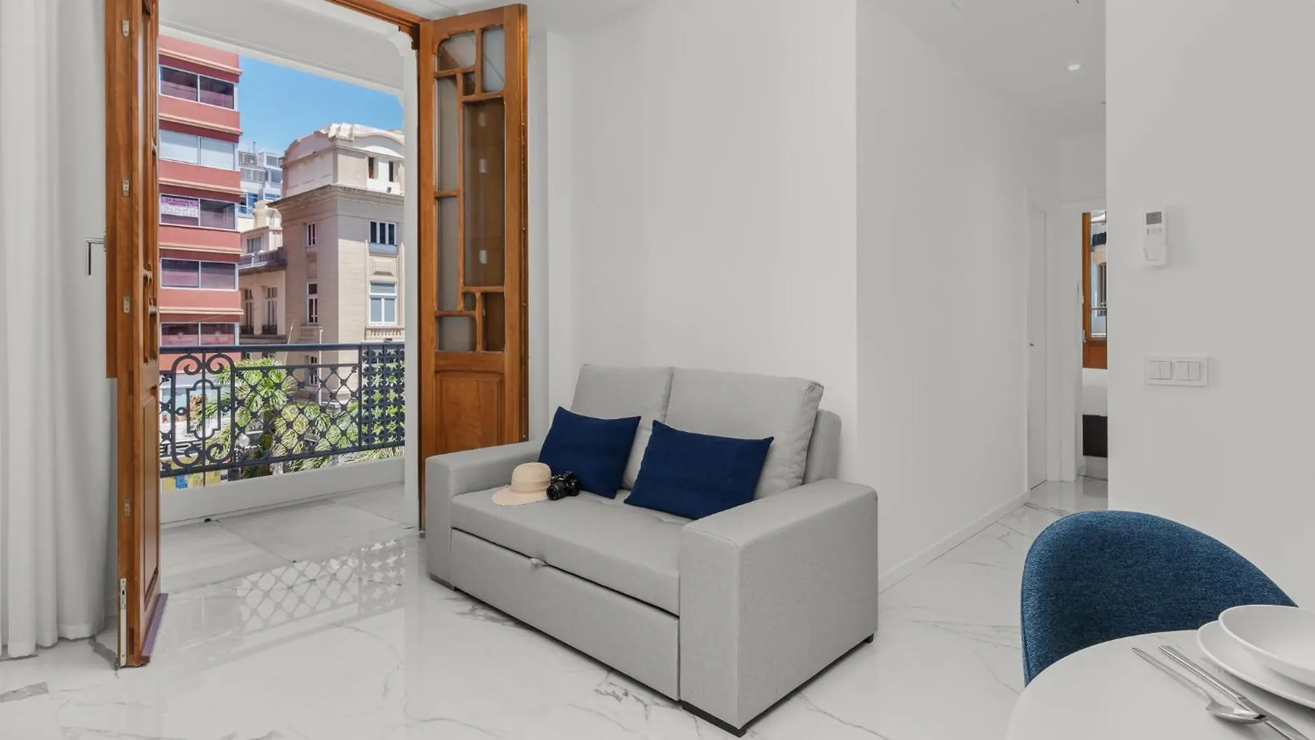 7 Luxury Suites By Karat Santa Cruz de Tenerife 0*,  Spain